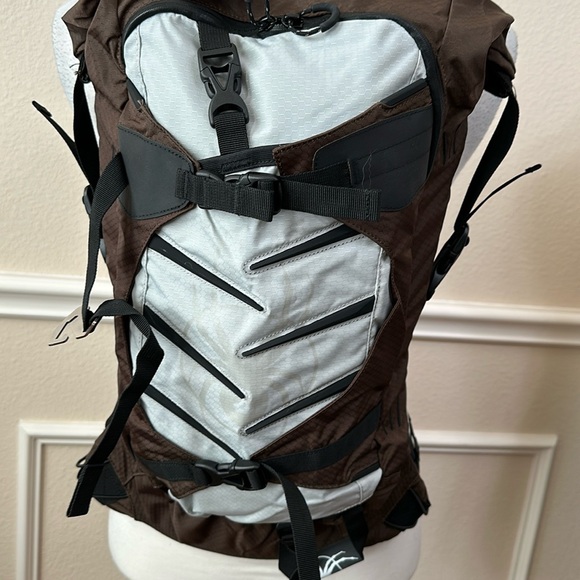 Spyder SOPRIS BACKPACK - Bison/Ash - Picture 8 of 16